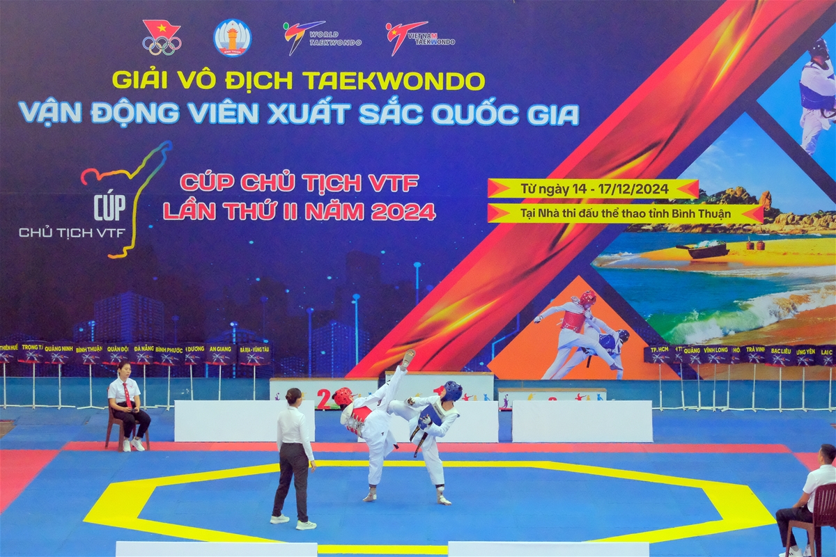 trung tâm thể dục thể thao